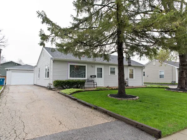1708 Marlboro Ln, Crest Hill, IL 60403