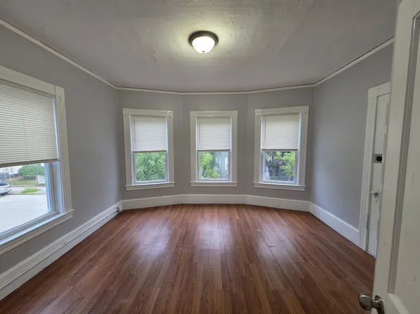 186 Bell St, Manchester, NH