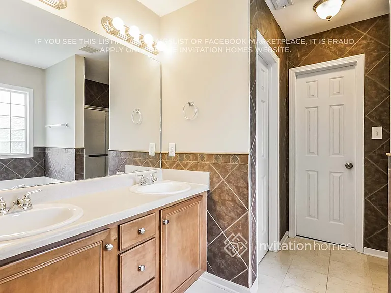 129 Rustic Ln — Photo 16
