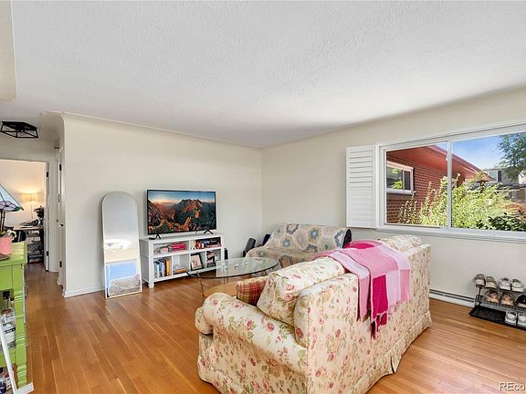 5th image of 3765 & 3767 Yates Street