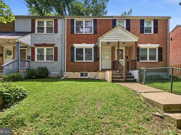 930 Dover Ave, Wilmington, DE 19805