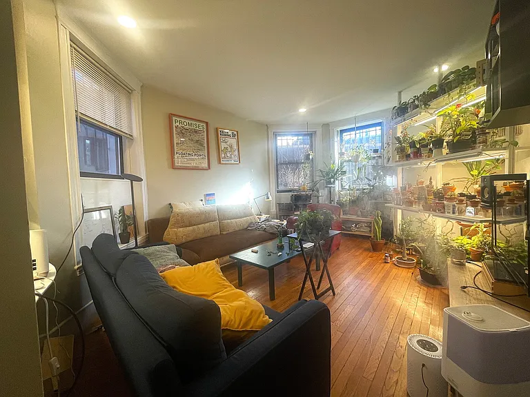 1914 Beacon St #1A — Photo 3