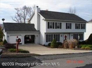 111 Possum Way #L-25, Clarks Green, PA 18411