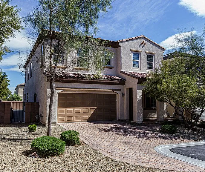 8538 Helvetia Ln — Photo 2