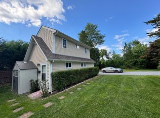 80 Hallock Ave #2, Smithtown, NY 11787