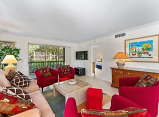 527 Brackenwood Place, Palm Beach Gardens, FL 33418