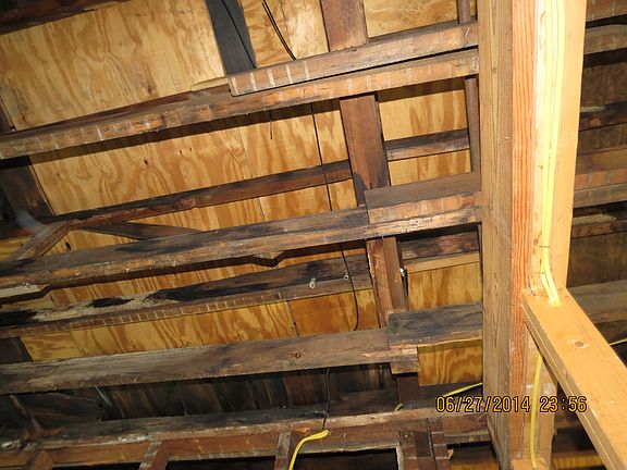 5th image of 2405 Prospect Ave