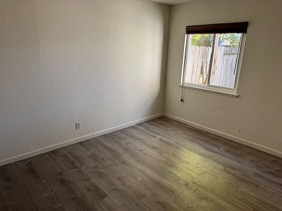 extra bedroom 11 by 12