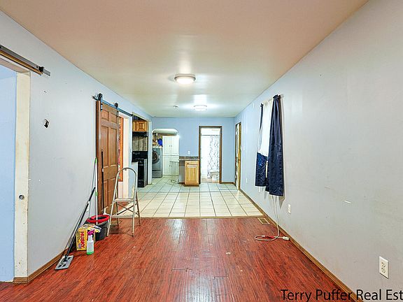 5th image of 3304 Sanford St