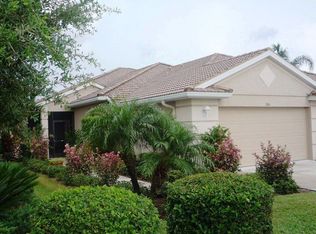 306 Fairway Isles Ln, Bradenton, FL 34212
