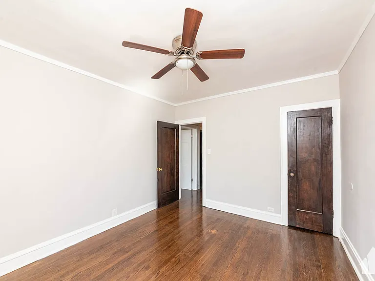 1825 W Winona St #2 — Photo 10