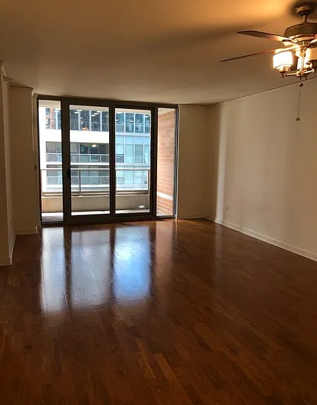 420 E Waterside Dr #807 — Photo 4