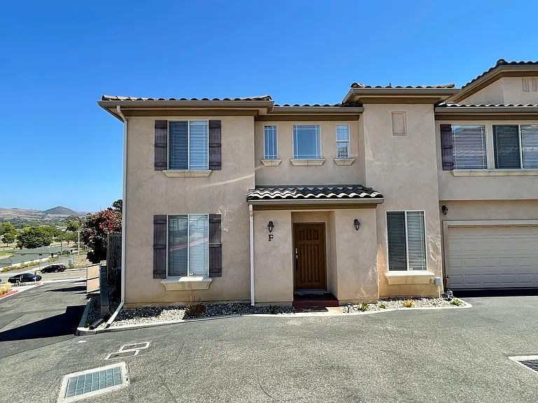 185 Brisco Rd #F — Photo 1
