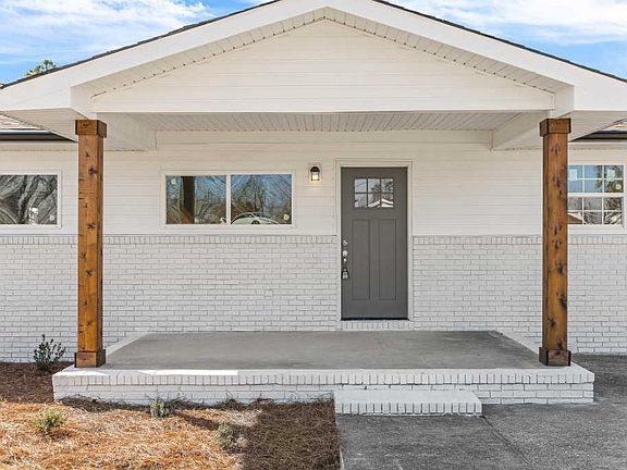 2nd image of 8215 Claudine Cir