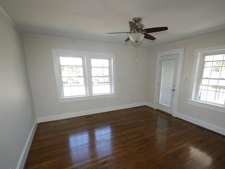 121 Connecticut Ave — Photo 8