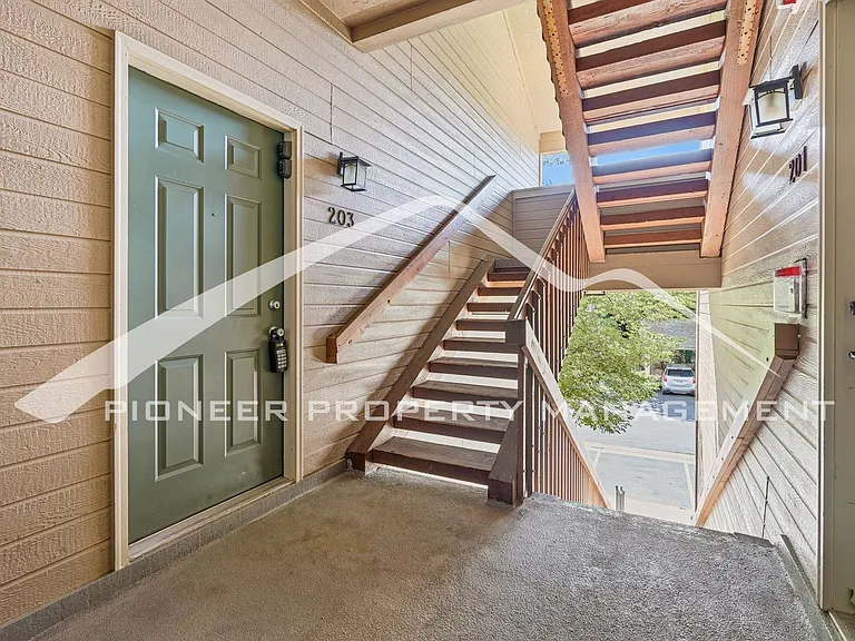 7355 S Alkire St #203 — Photo 2