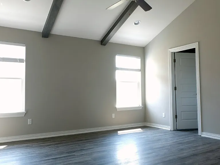 474 N Yona Ln — Photo 13