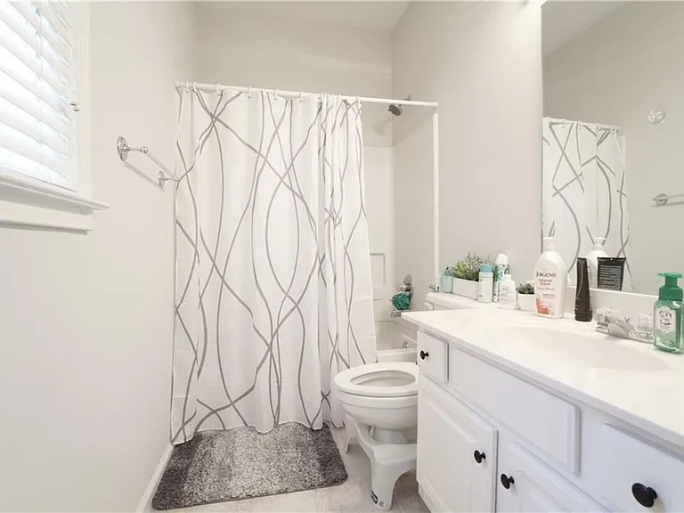 8620 Hope Mews Ct — Photo 12