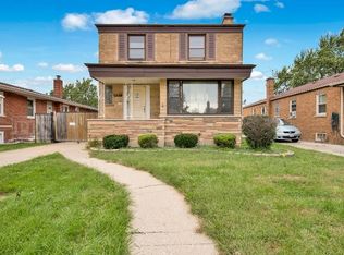 9130 S Mozart Ave, Evergreen Park, IL 60805