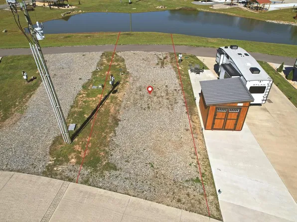 151 Mountain Meadows Cir, Morganton, GA 30560
