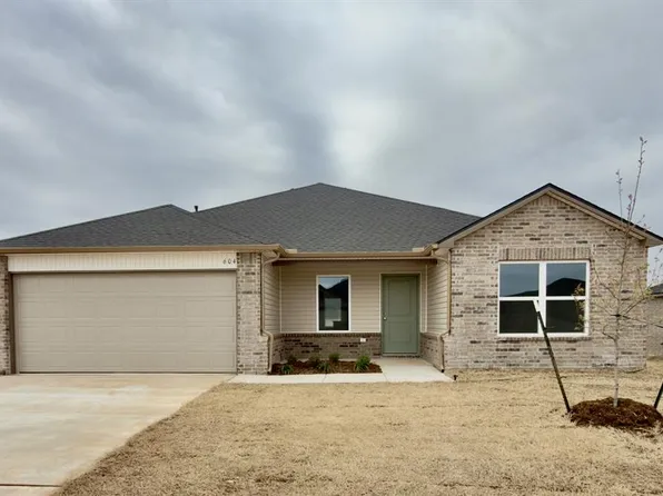 604 Hillsboro Dr, Noble, OK 73068