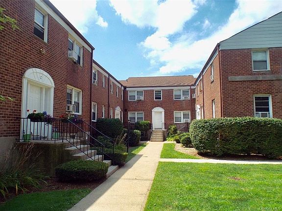 2nd image of 79 N Broadway APT F2