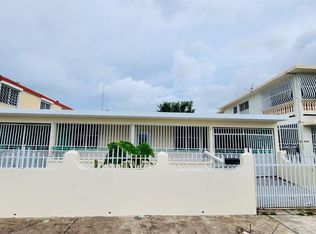 10 Flambon Gdns #R-17, Bayamon, PR 00959