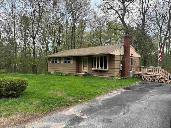 887 Harold Dow Highway, Eliot, ME 03909
