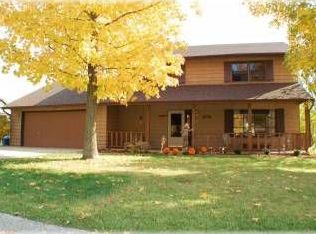 1974 Banyan Tree Rd, Collinsville, IL 62234