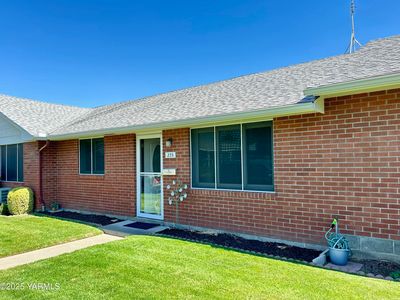 235 N 38th Ave, Yakima, WA, 98902