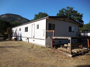 1239 Marlow Ln, Yreka, CA 96097