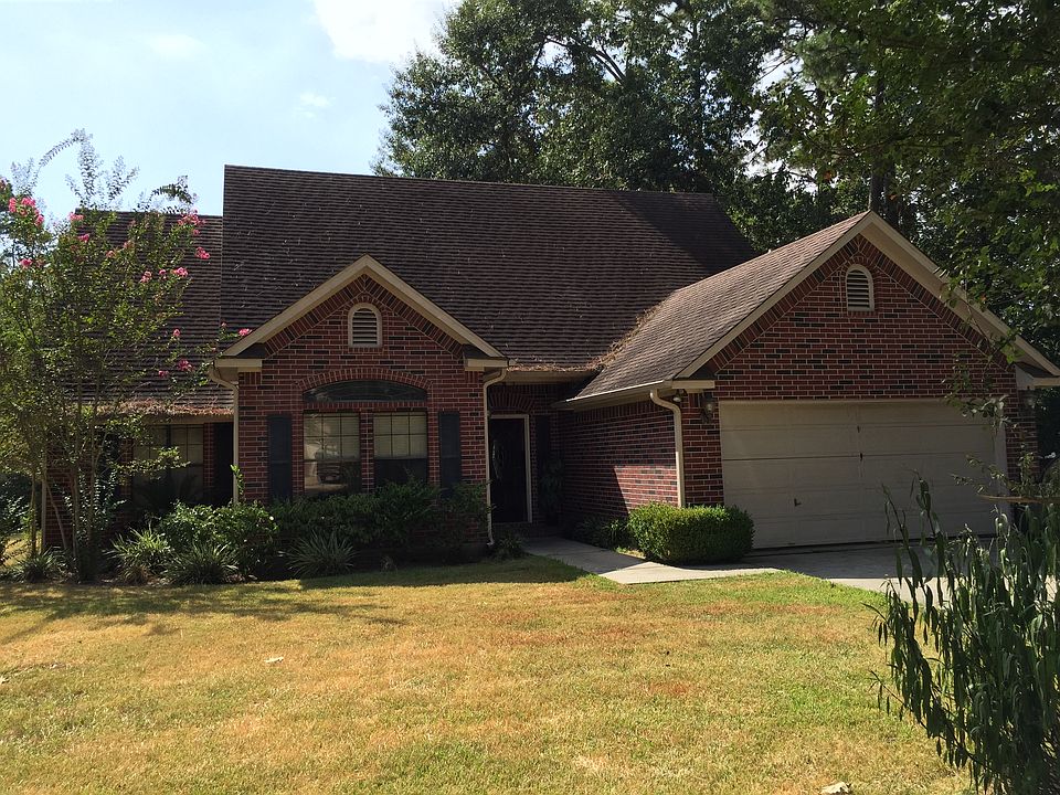 1st image of 114 S Park Dr