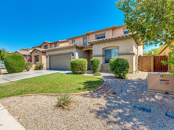 3rd image of 45399 W Gavilan Dr
