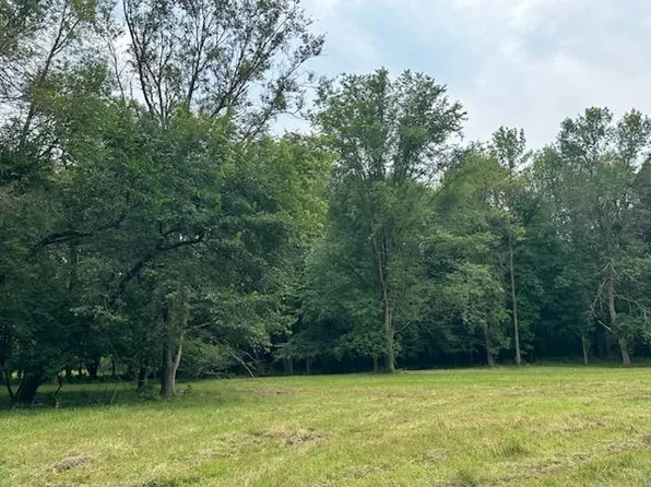 319XX-12 N Lakes Trl, Lindstrom, MN 55045