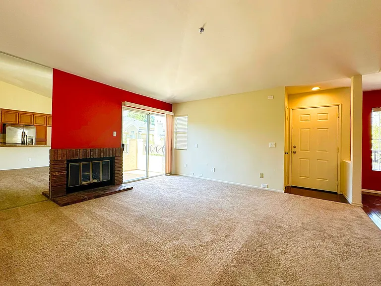 743 Brookstone Rd #202 — Photo 9