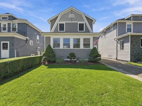 313 Villa Ave, Buffalo, NY 14216