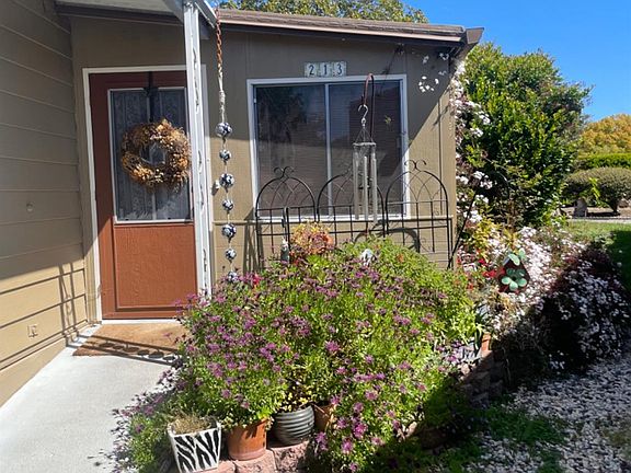 2nd image of 213 Cazares Circle #213