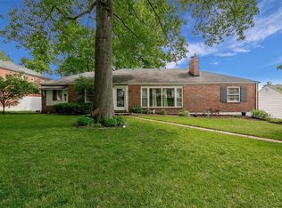 921 Trelane Ave, Saint Louis, MO