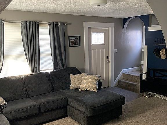 2nd image of 2434 Oakwood Ave