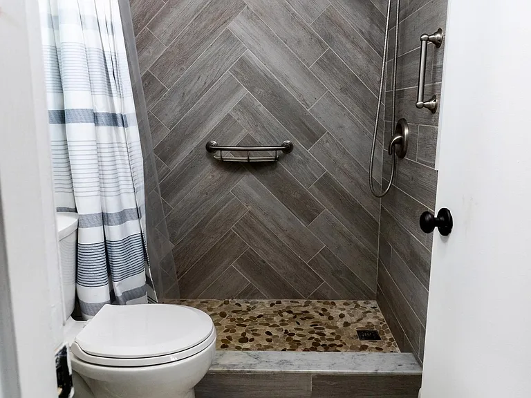 933 Ocean Blvd #9 — Photo 5
