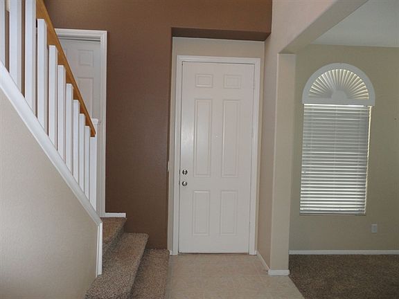 2nd image of 10512 Calico Pines Ave