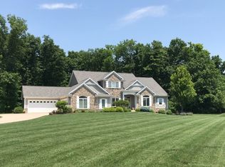 10218 Wilderness Creek Dr, Leo, IN 46765