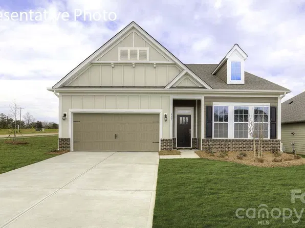 7509 Bainbridge Rd, Sherrills Ford, NC 28673