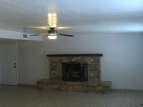 3rd image of 917 N Catalina Ave