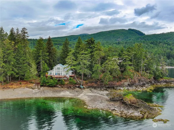 51 Pleasant Place, Brinnon, WA 98320