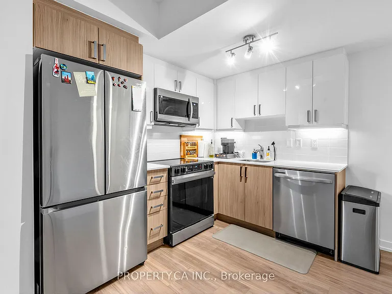 556 Marlee Ave #225 — Photo 9