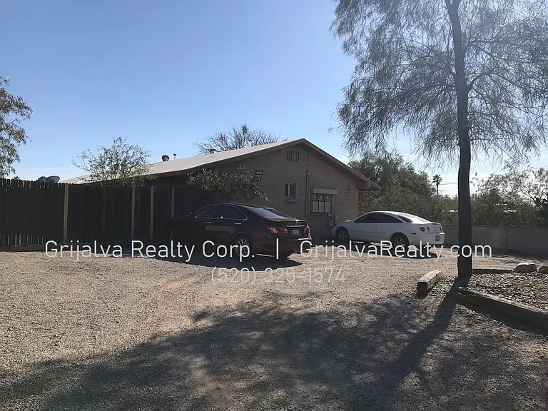 3256 Blacklidge Maintenance — Photo 10