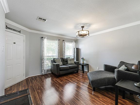 5th image of 1609 Timberline Ln