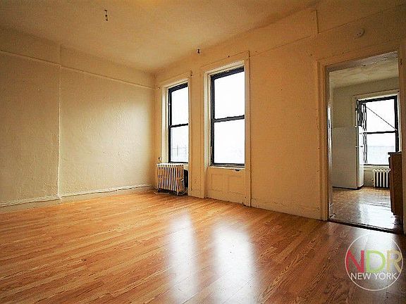 2nd image of 156 Vernon Ave APT 4B
