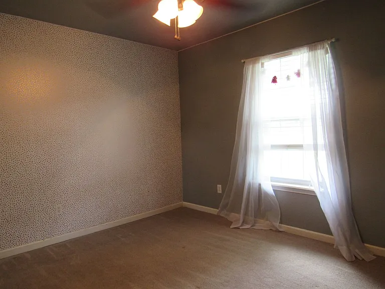 16 Emerald Cir — Photo 34